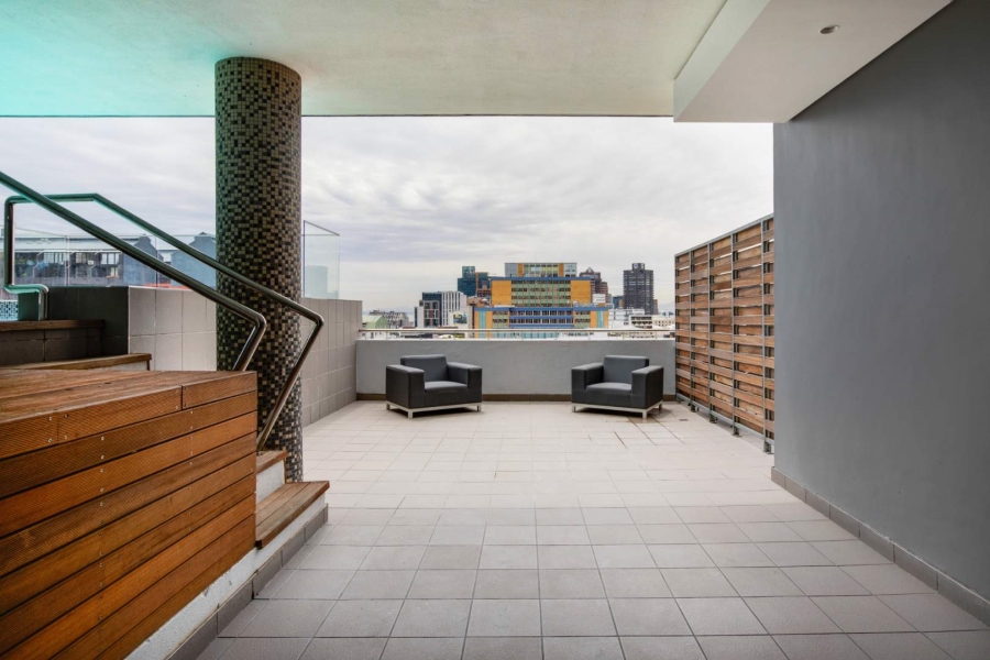 1 Bedroom Property for Sale in Cape Town City Centre Western Cape